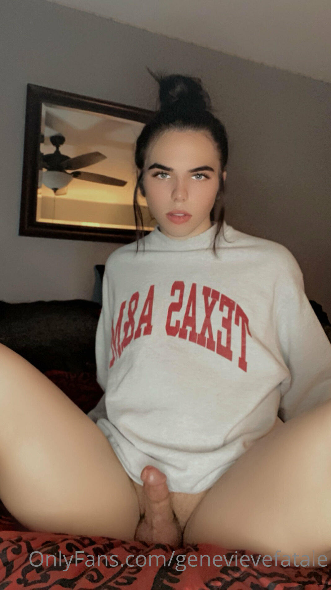 AffectionateCod893 / Genevieve Fatale / Genevievepremium / genevievefatale Fuites Nues OnlyFans 1
