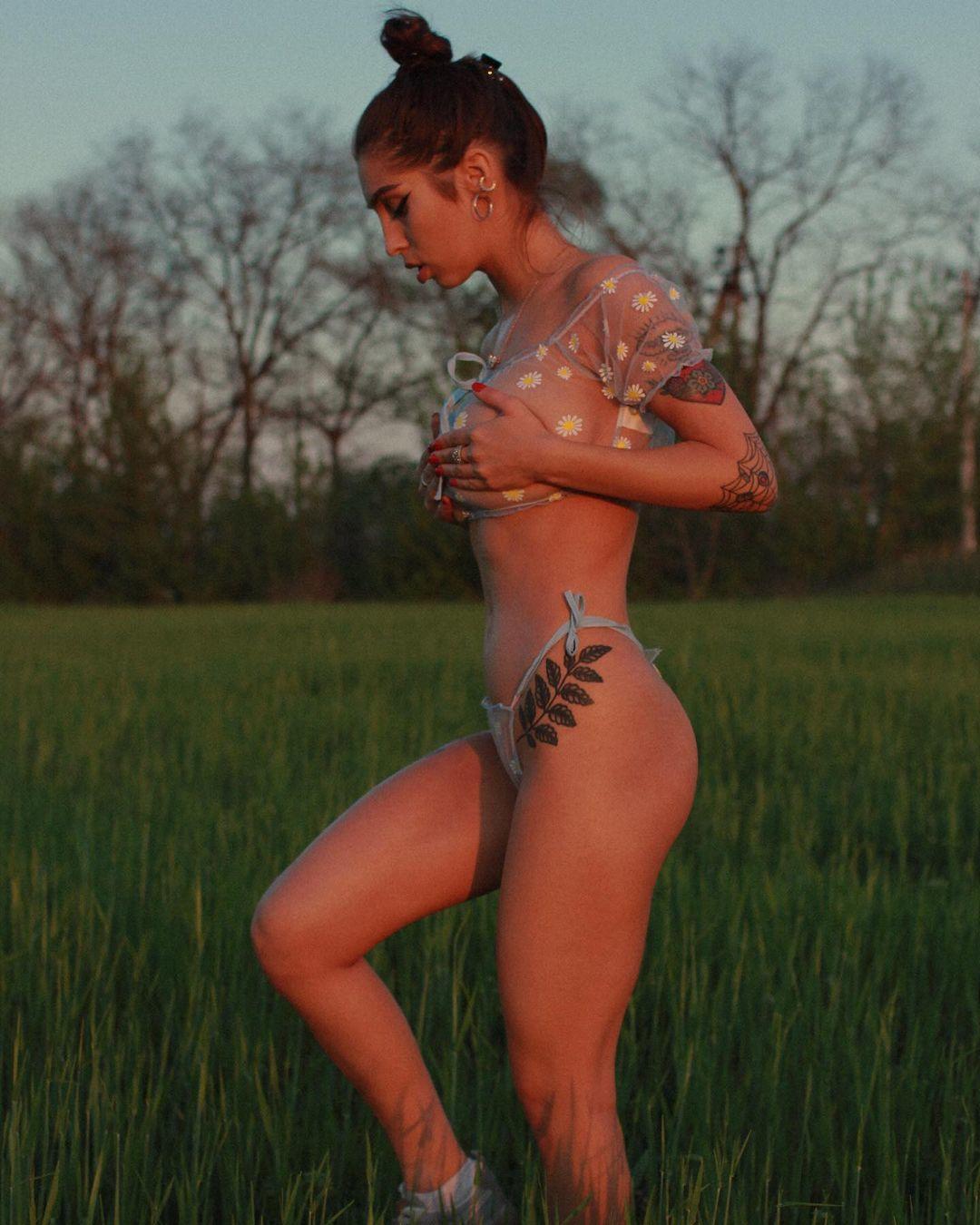 aisultana / aisux Fuites Nude OnlyFans 1