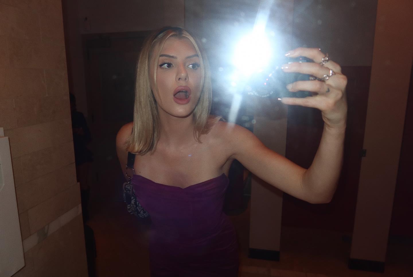 Fuites nues d'Alissa Violet / alissaviolet OnlyFans 1