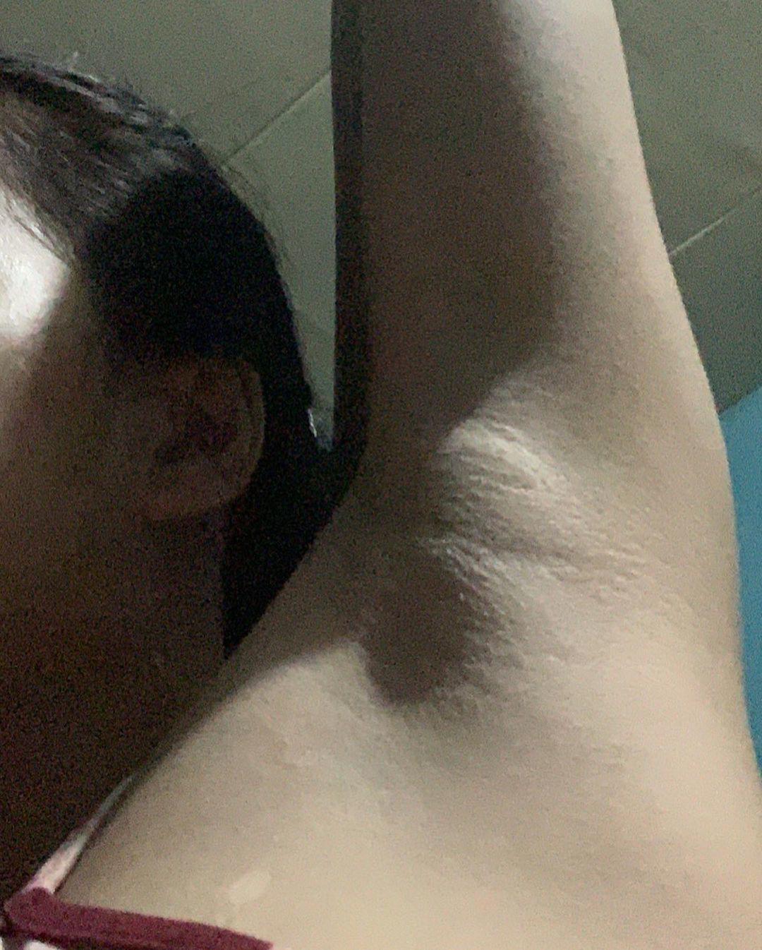 Fétichisme des aisselles / nextdoormisha Fuites Nude OnlyFans 1