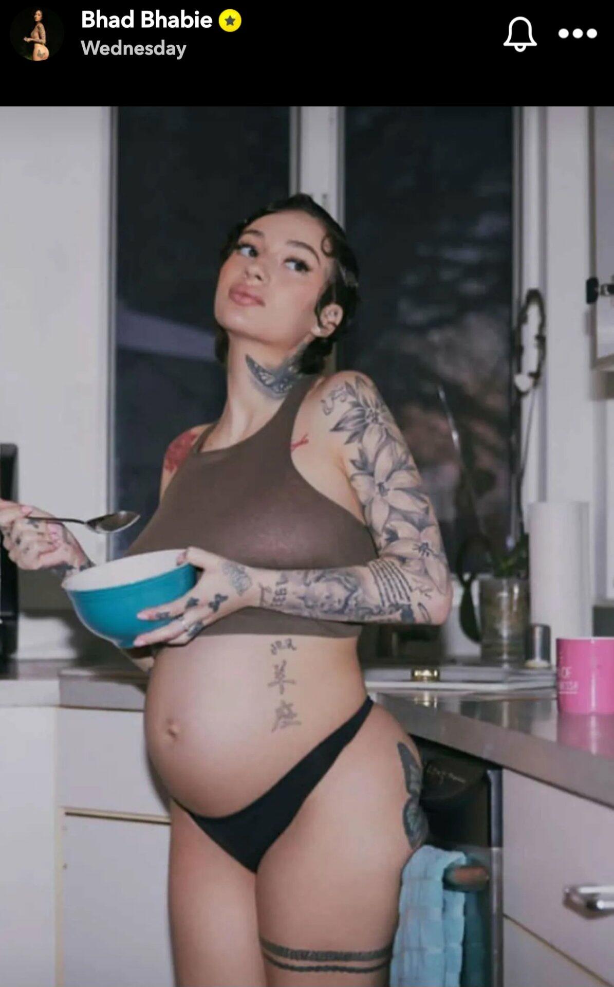 Fuites nues de Bhad Bhabie / bhadbhabie sur OnlyFans 1