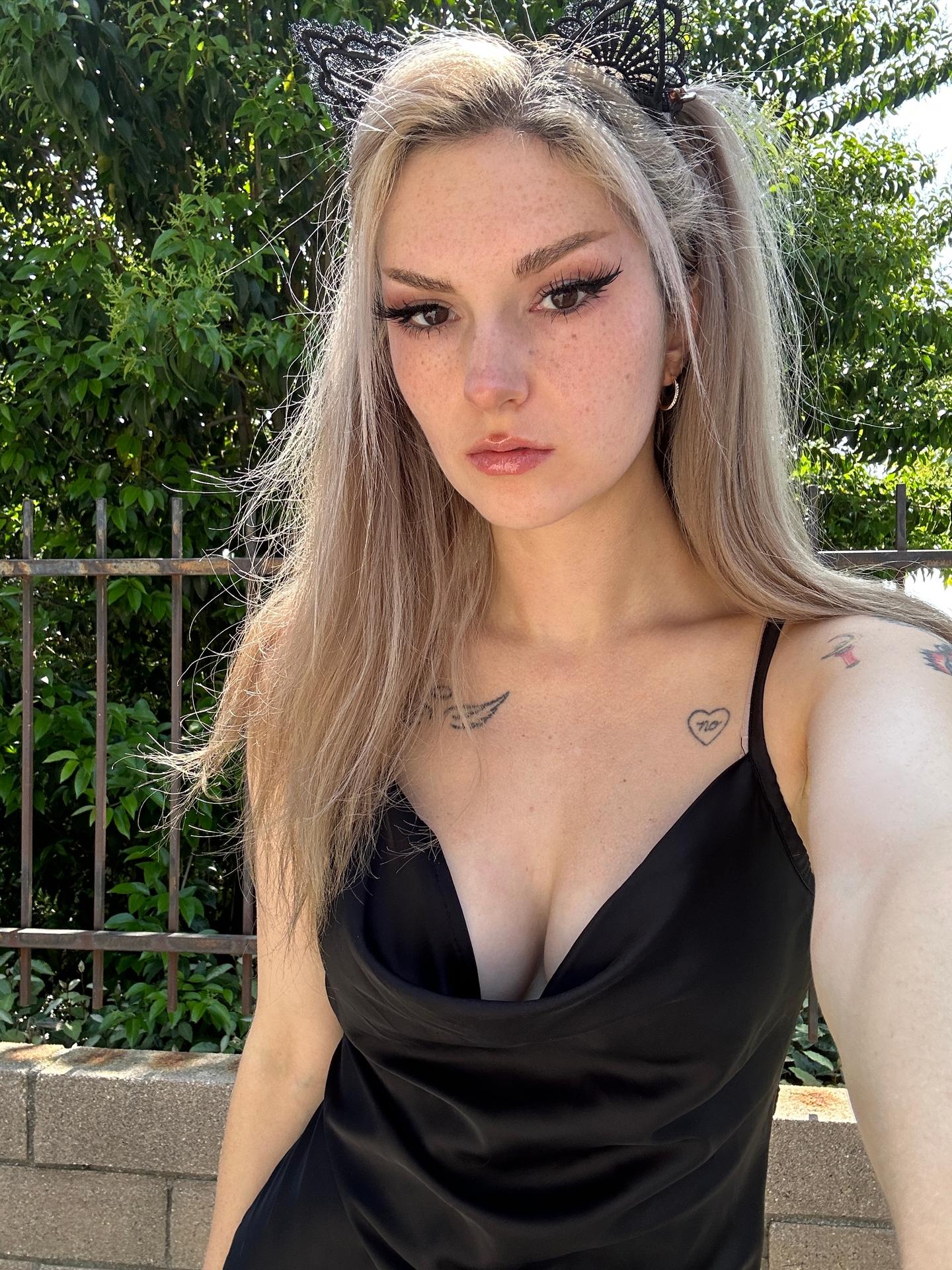 Fuites nues Patreon de Busy B ASMR / busybasmr 1