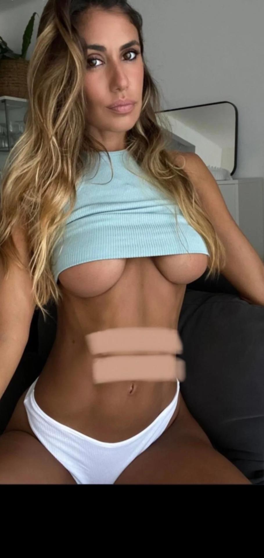Fuites Nues OnlyFans de Carolineclnfit / carolinasolano 1