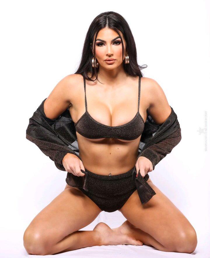 Billie Kay / Cassie Lee / Jess McKay / Peyton Royce / cassielee Fuites Nues OnlyFans 1