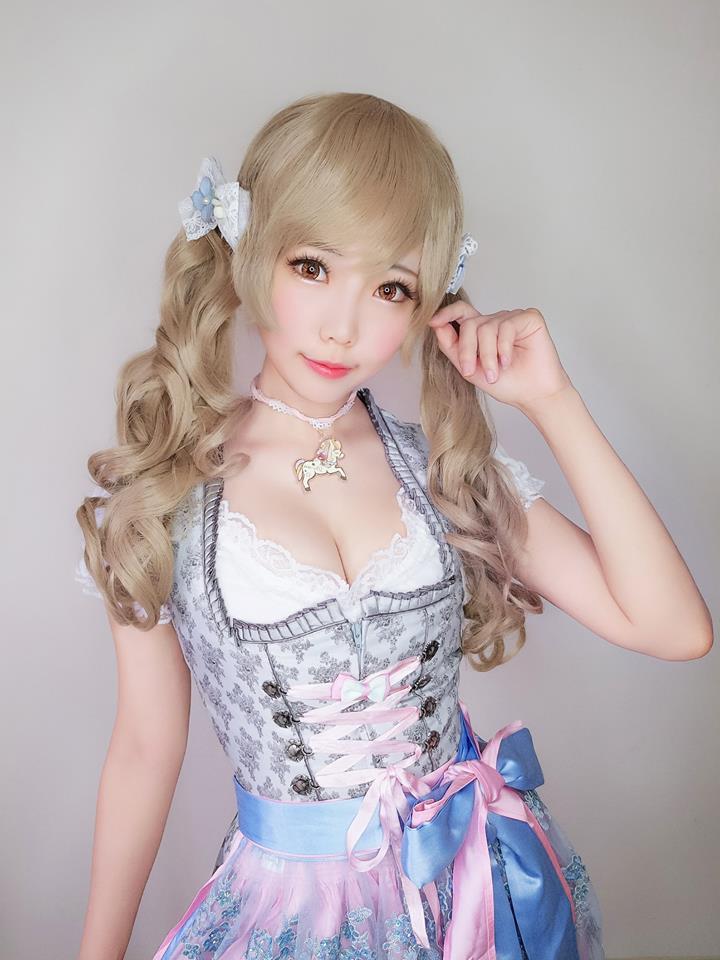 Fuites Nues Patreon d'Ely Cosplay / eeelyeee 14