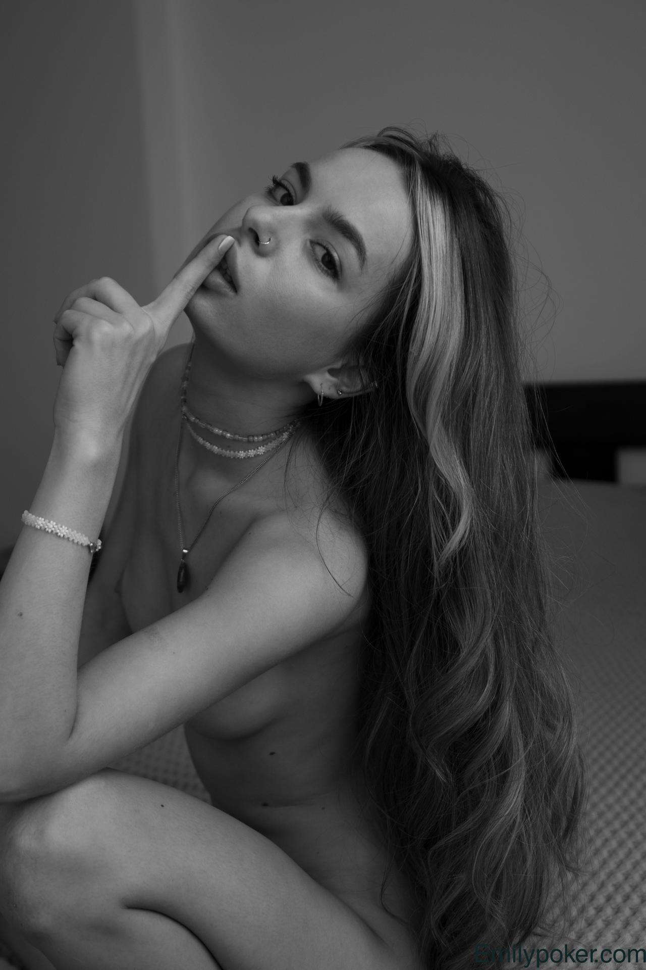 Debora_A / Emily Poker / emilypoker Fuites Nues OnlyFans 1