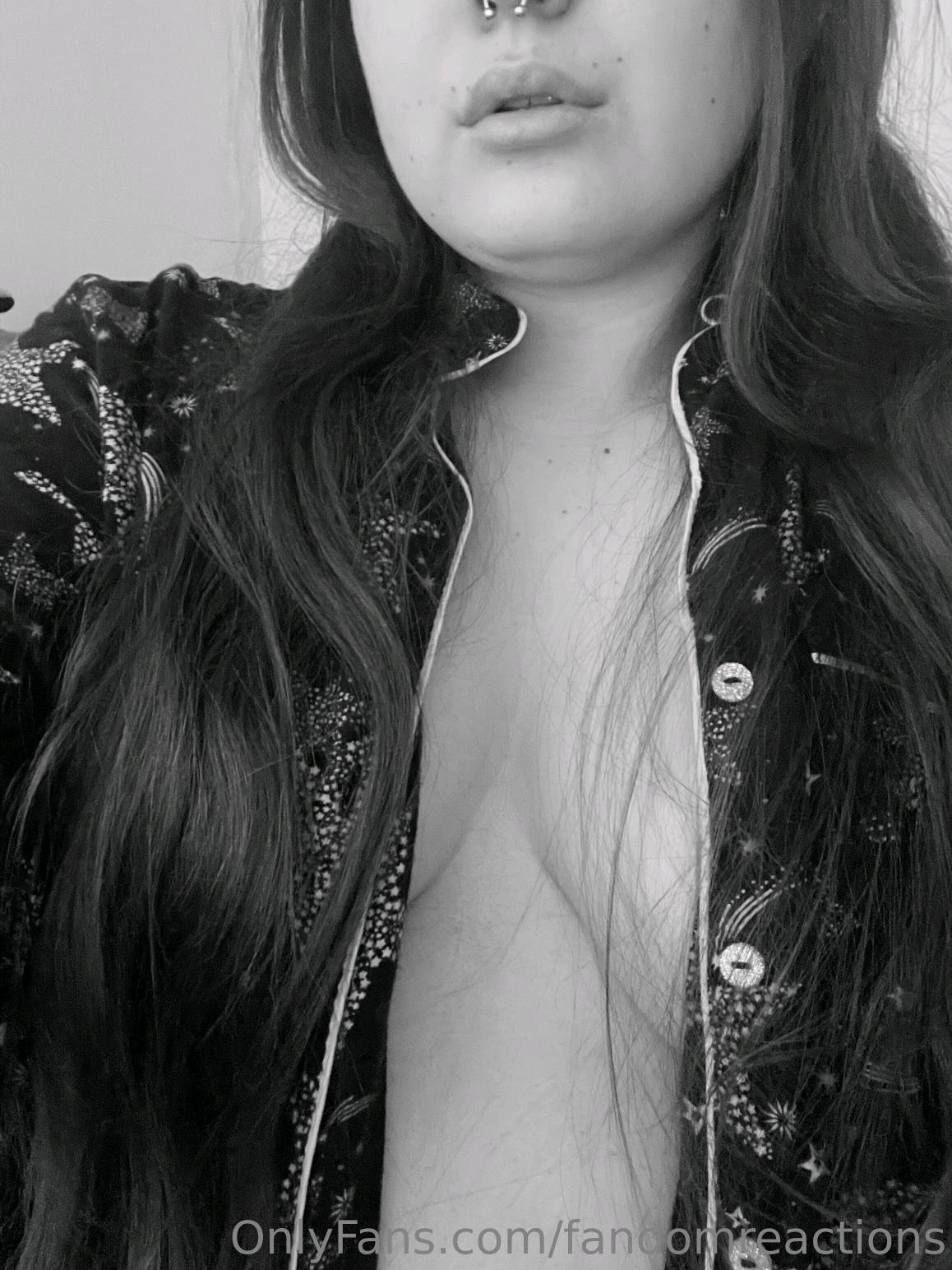 Fuites nues OnlyFans de FandomReactions 1
