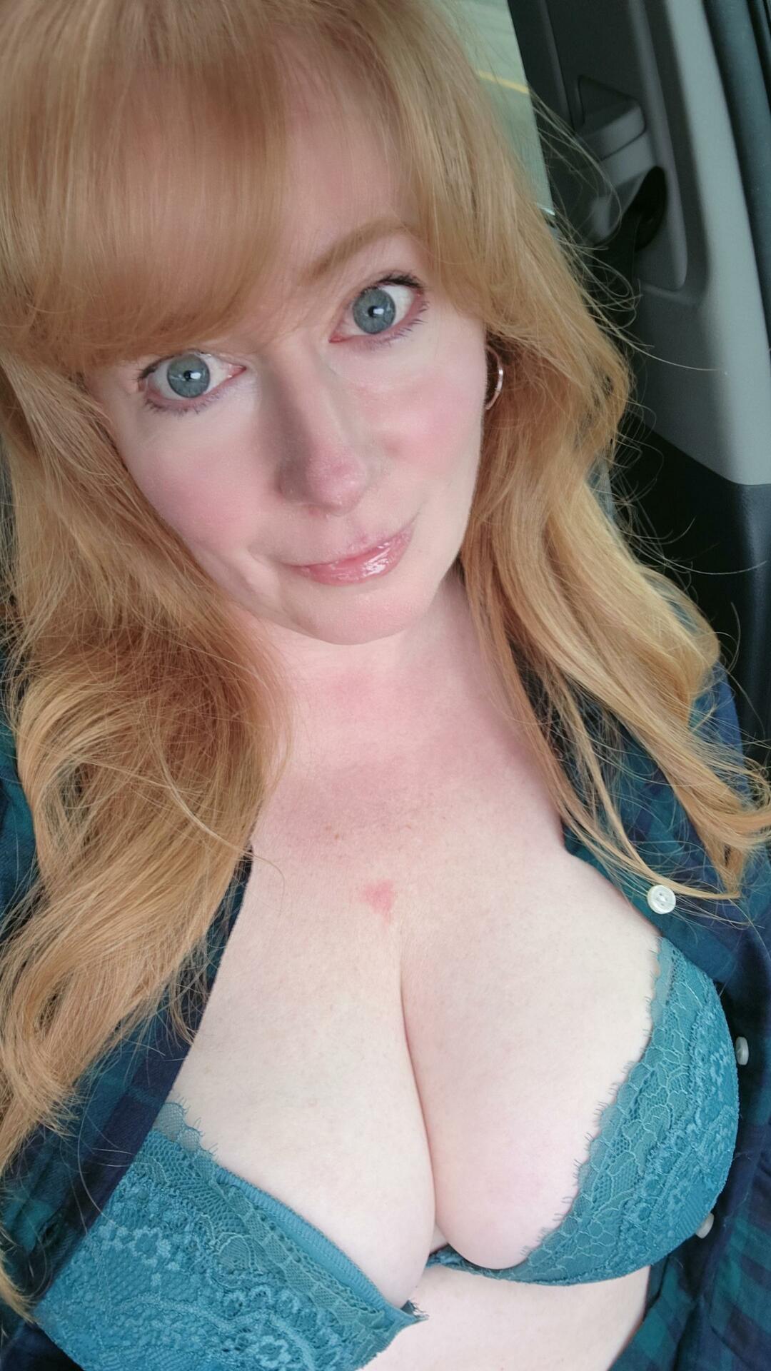 Fuites OnlyFans nues de GingerCoug / gingermfc 1