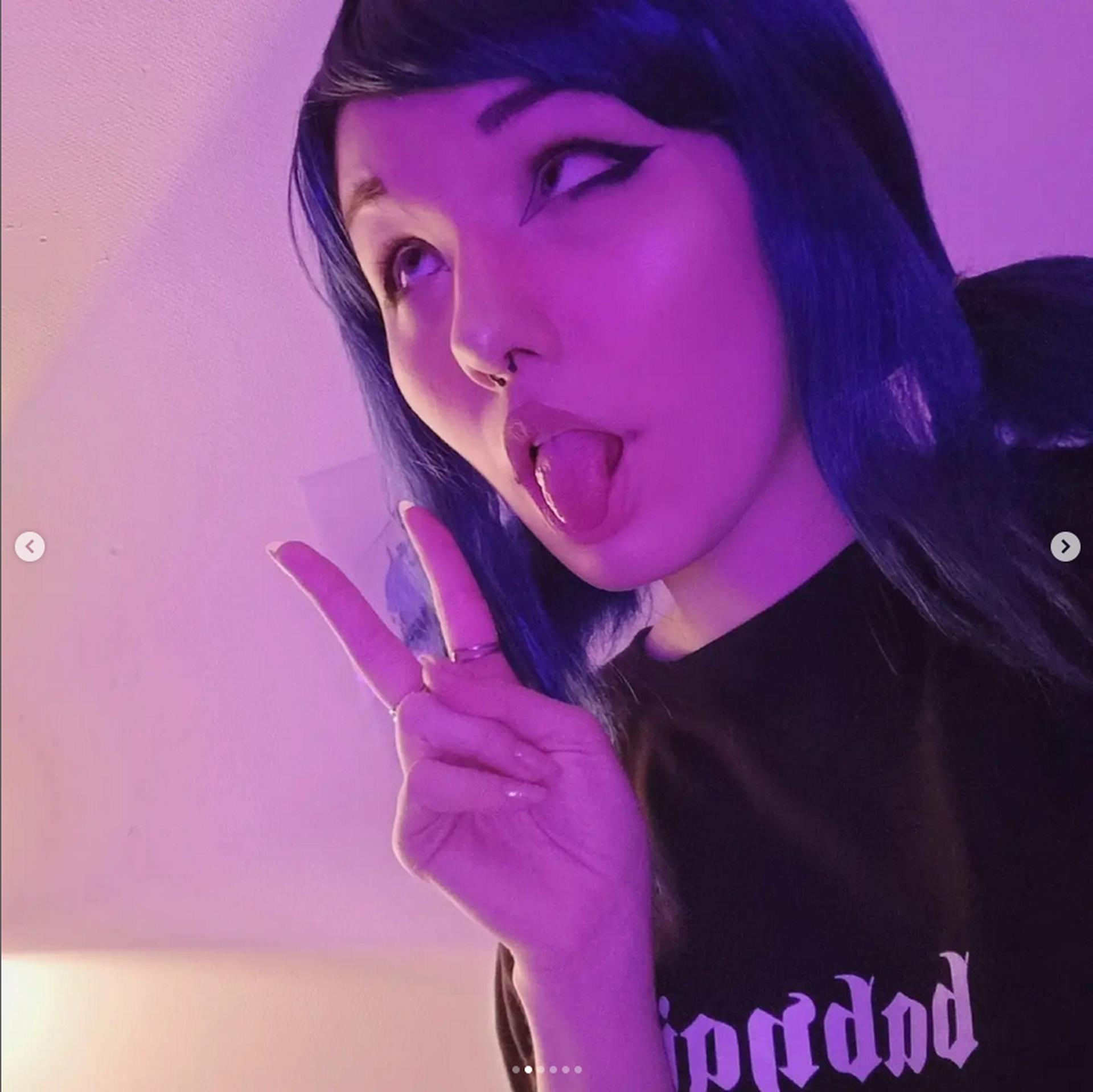 Fuites Nues de HappyLikeAwall sur Patreon 1