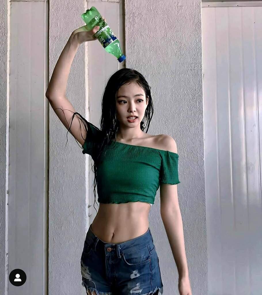 Fuites Nude OnlyFans de Blackpink / Jennie | BLΛƆKPIИK / sheflieshigh 1