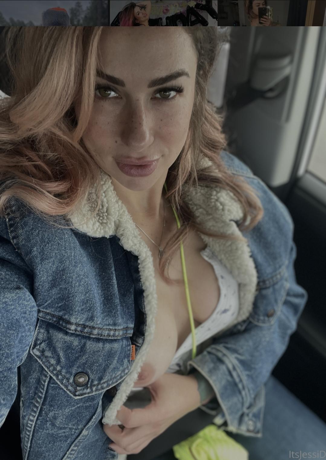Fuites Nues de Jessidmoon sur OnlyFans 1