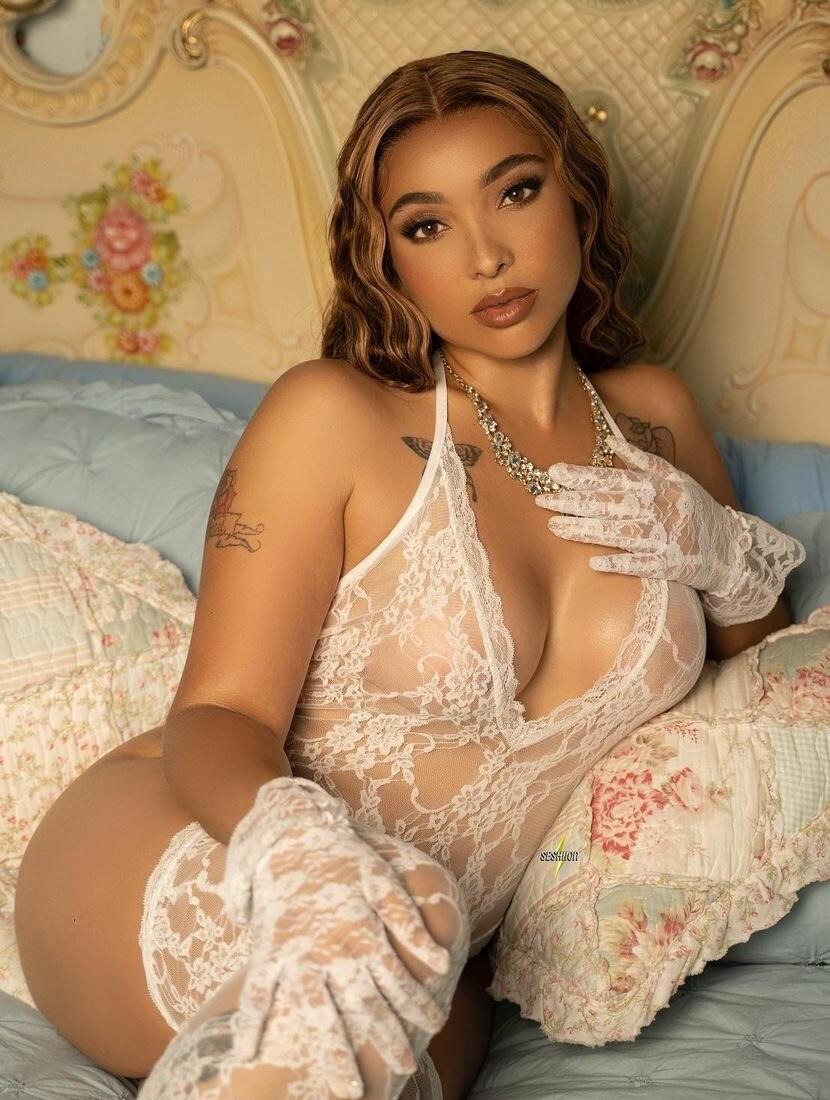 Fuites Nues de Kellogg Rochella / SimplyChella sur OnlyFans 1