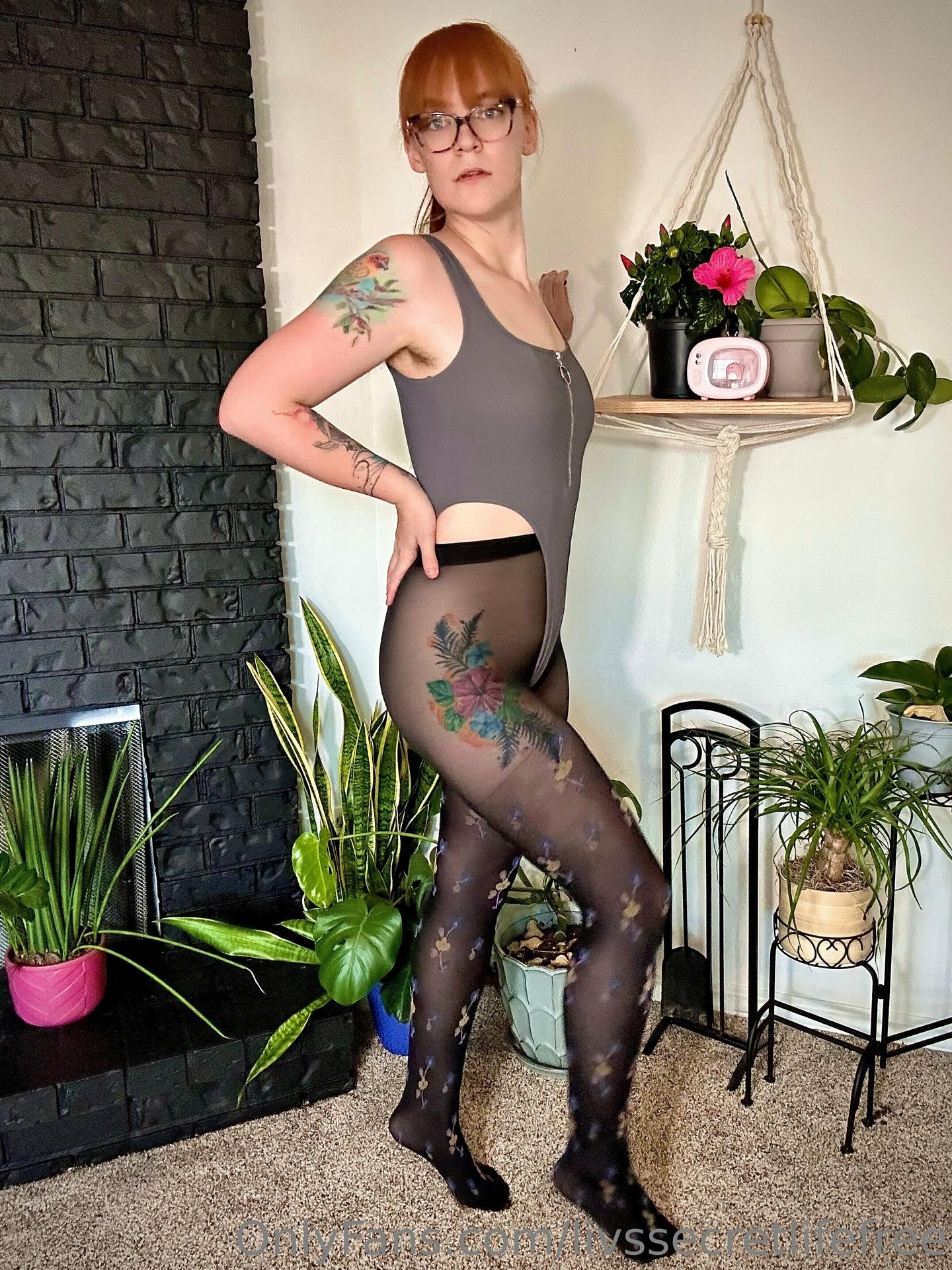 LivsSecretLife / livspantyhoseaddiction Fuites Nude OnlyFans 1