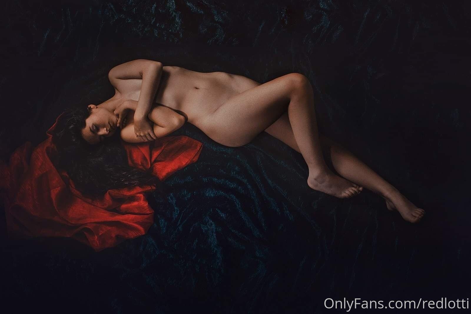 Lotti N / lorettasara_n / lorynem.nev.eth / lorynemeth / redlotti Fuites Nude OnlyFans 1
