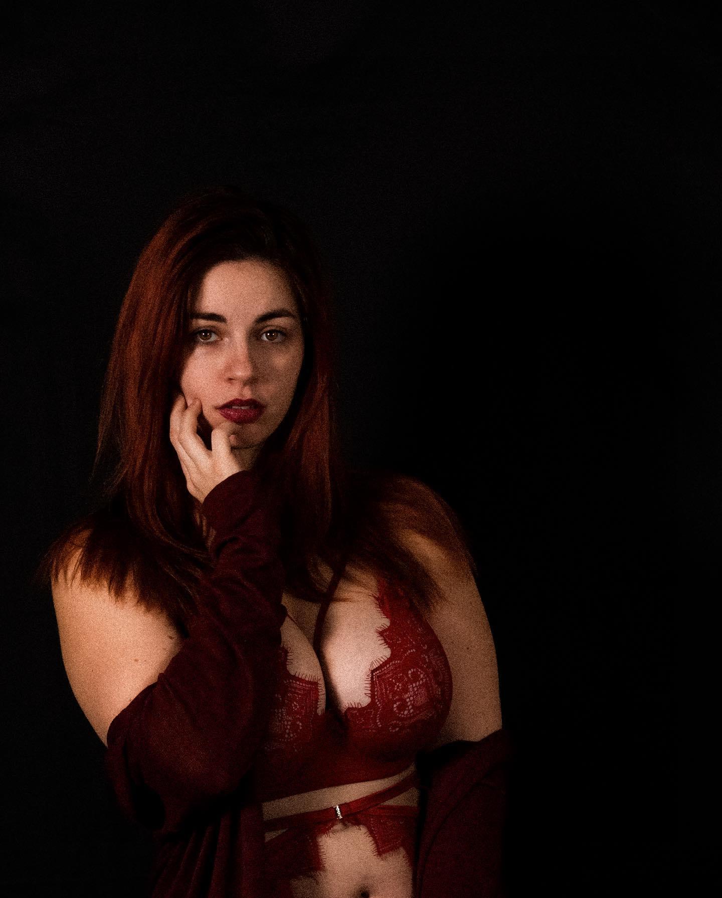 Lucelf___ / lucelf Fuites Nues OnlyFans 1