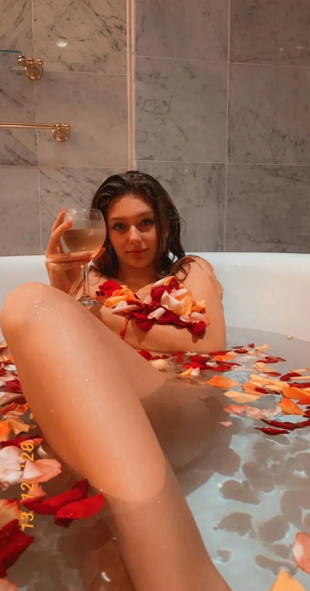Fuites Nues OnlyFans de Lydia Renae / Slap_tastik / lydiagh0st 1