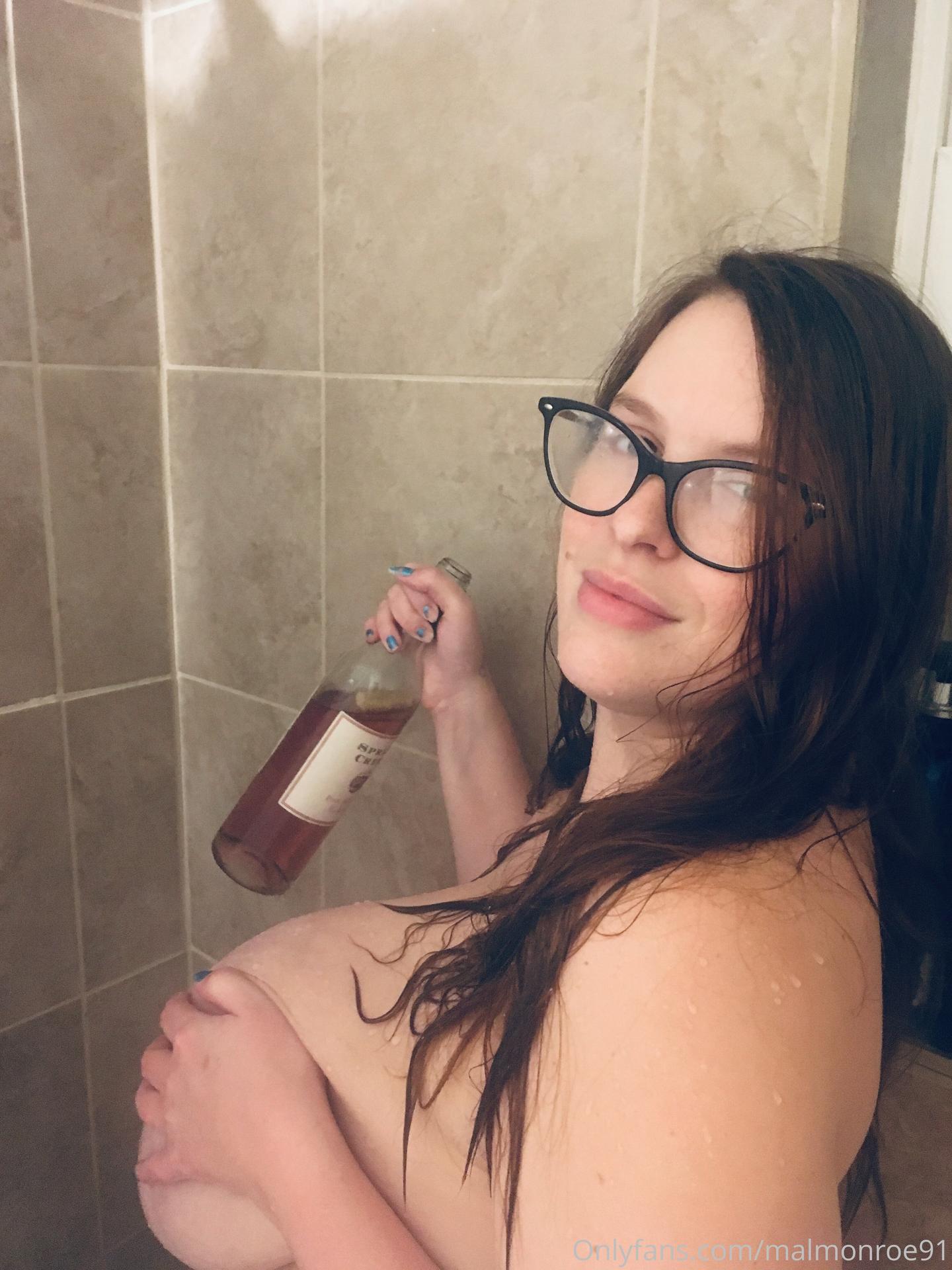Mal Monroe / Malynne / malmonroe Fuites Nues OnlyFans 1