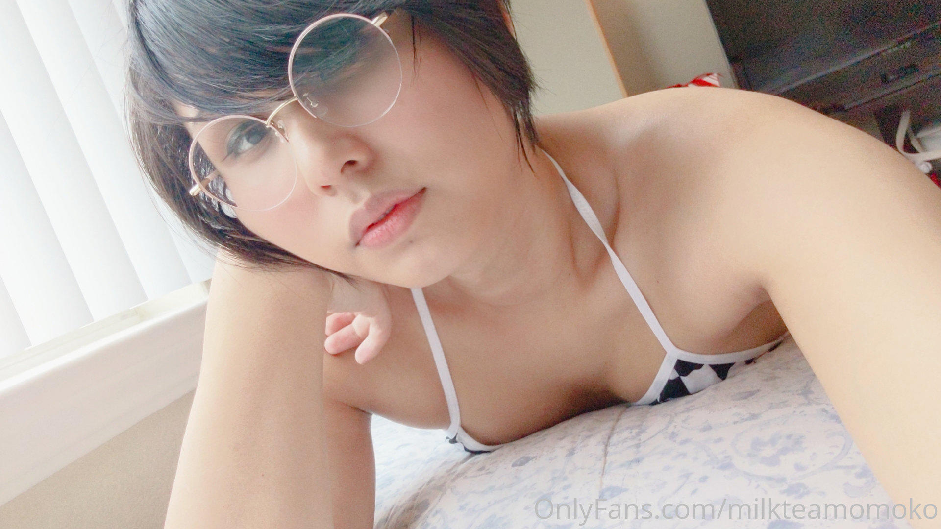 milkteamomoko Fuites Nude OnlyFans 1