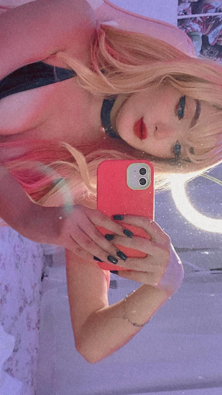Fuites nues de Mizuhart / xapanesa sur OnlyFans 1