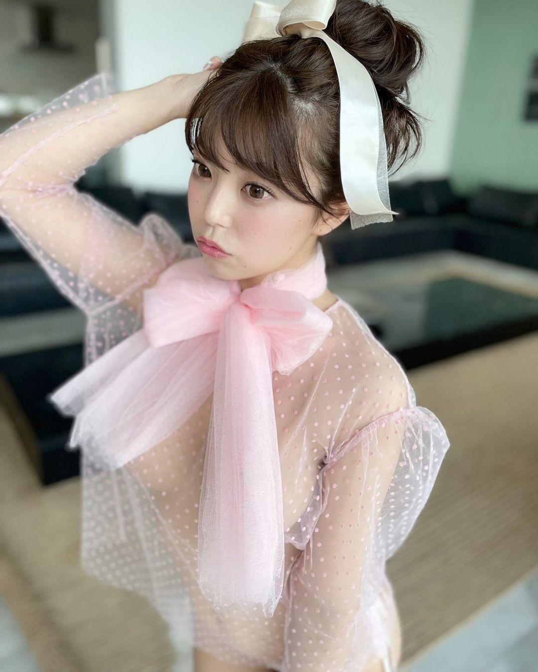 momo_burlesque / succulentmomo Fuites Nude OnlyFans 1