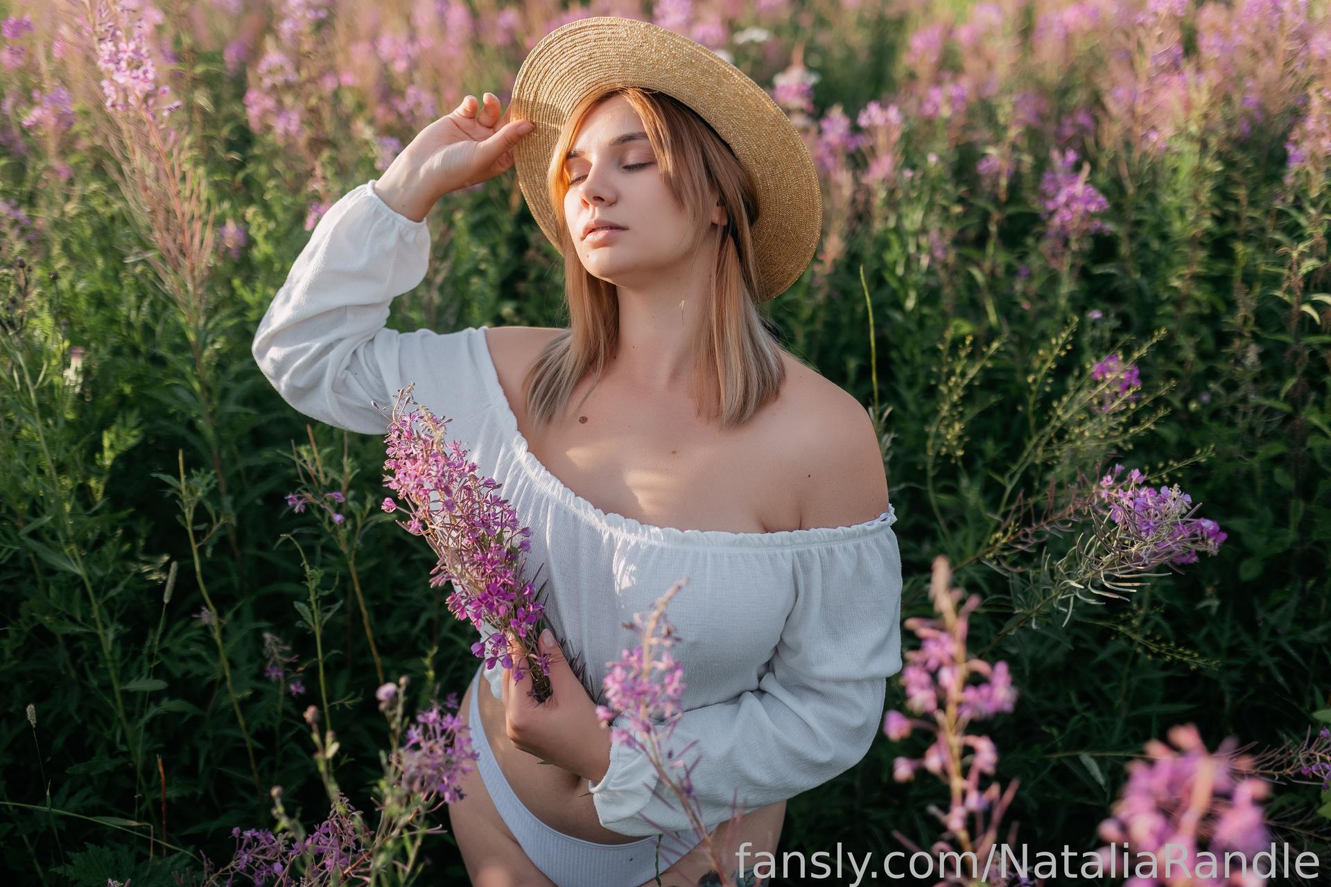 Fuites Nues de Natali Tihomirova / tihomirovanatalia sur OnlyFans 1