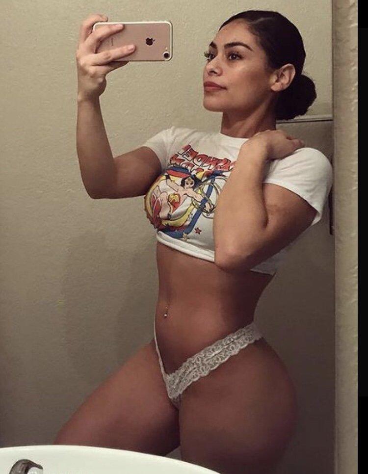 perlajasmin Fuites Nude OnlyFans 1