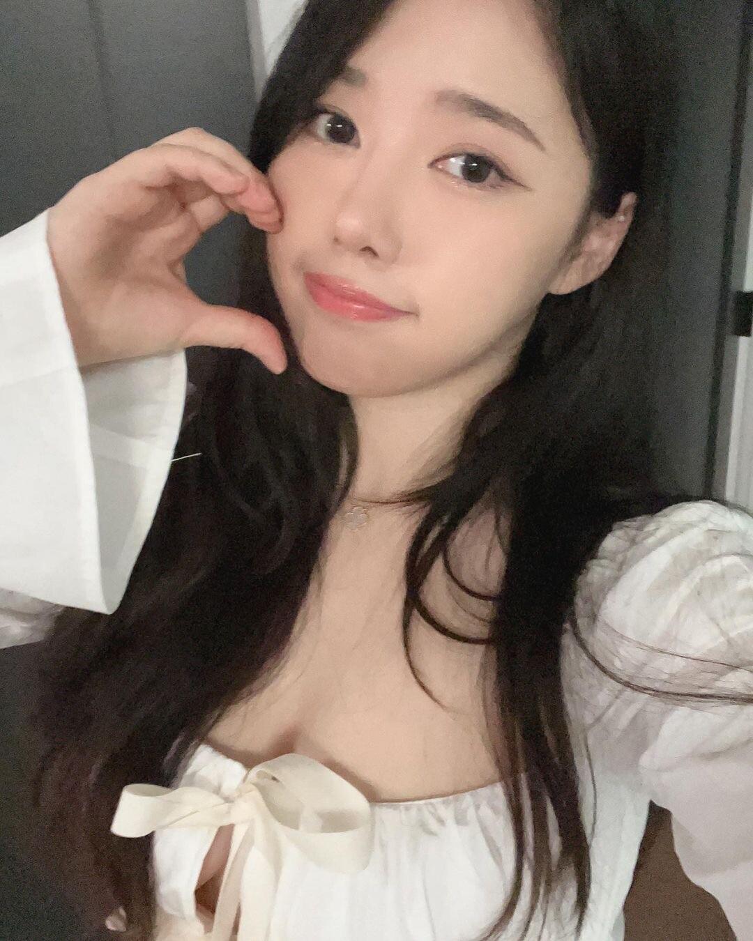 Fuites Nues de Ploo / Ploo3o / Plooful sur OnlyFans 1