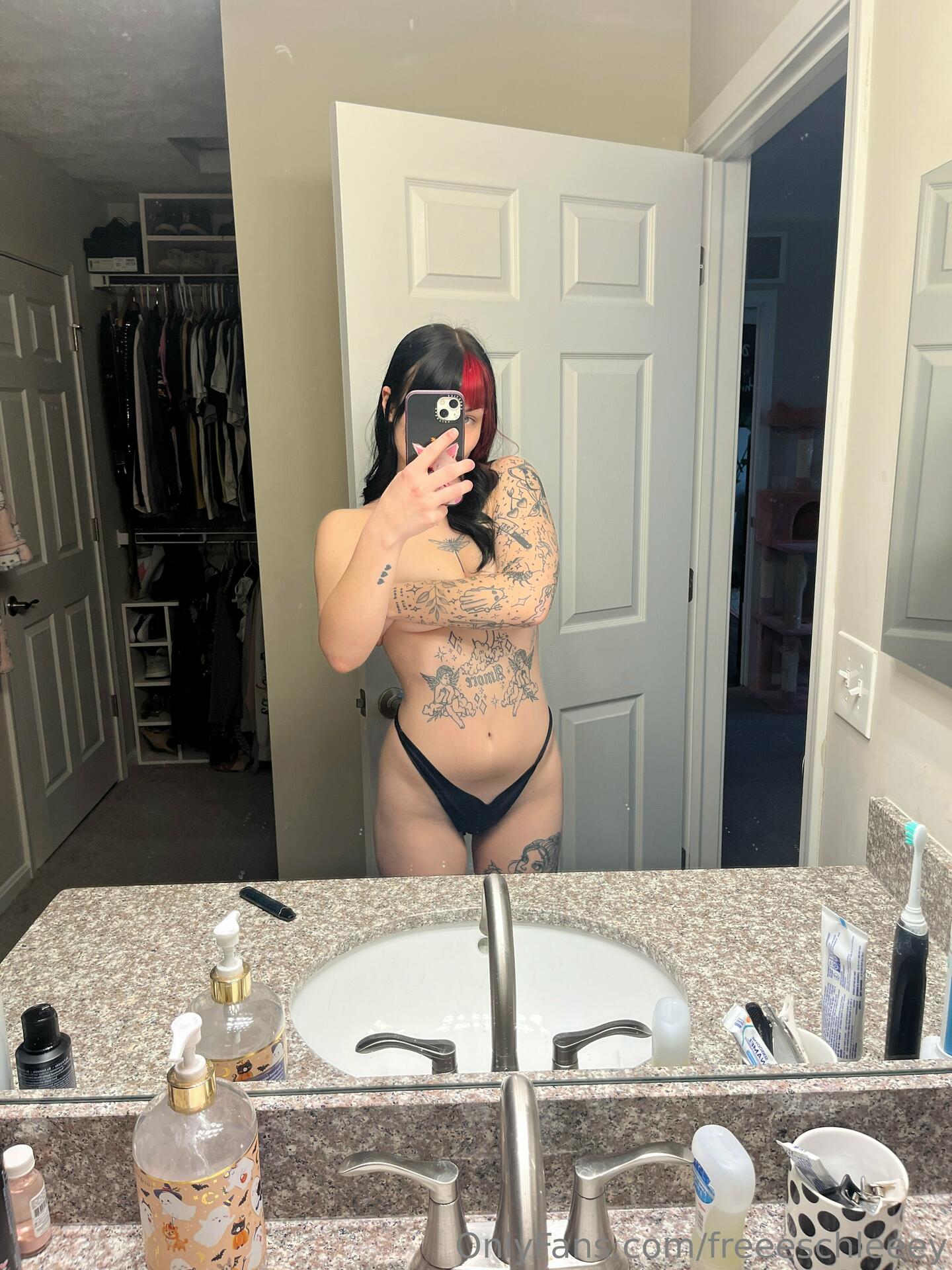Cherie.eris / Schleeey Fuites OnlyFans nues 1