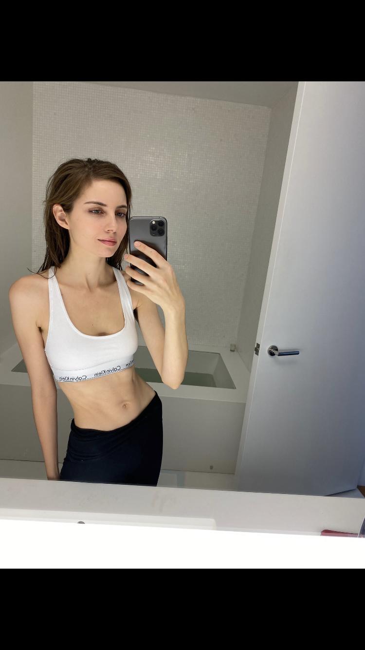 Fuites Nude OnlyFans des Supermodels / amelielou 1