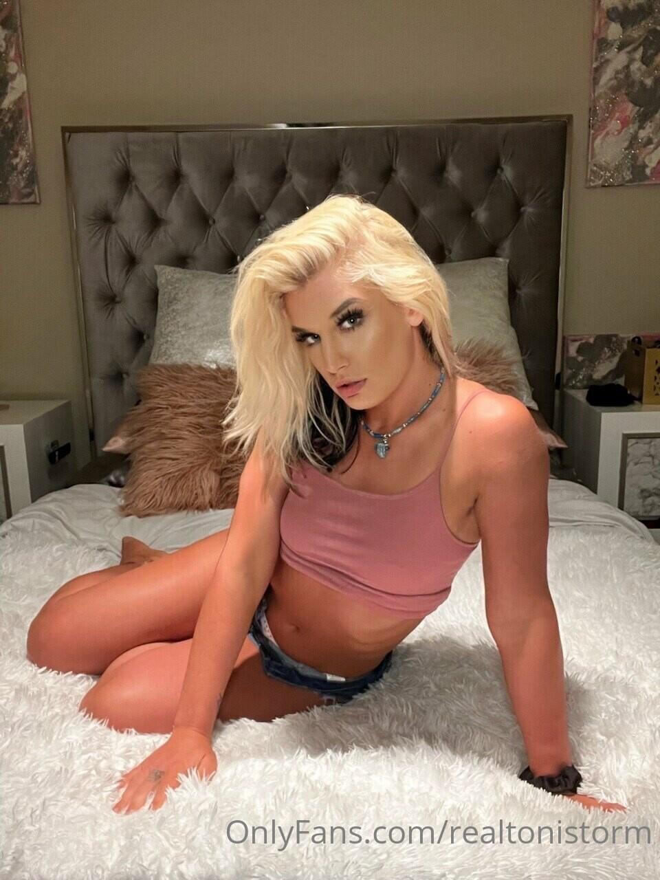 Fuites Nude OnlyFans de Toni Storm / realtonistorm 1