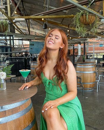 basicBT / basicbratt / basicbt_ Fuites Nues OnlyFans Photo 4