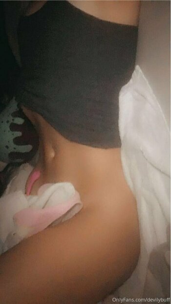 devilybuff Fuites Nues OnlyFans Photo 6