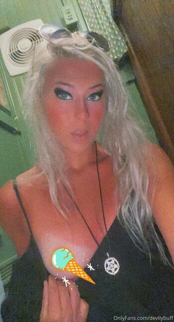 devilybuff Fuites Nues OnlyFans Photo 15