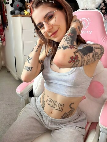 https.kiiro / irlkiiro Fuites Nues OnlyFans Photo 3