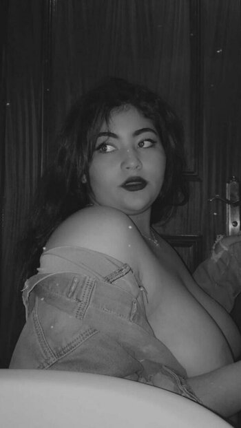 Karithecherry / huyam / karitheboo Fuites Nues OnlyFans Photo 42