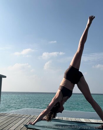 kittynippyhippie / littlenippyhippie Fuites Nues OnlyFans Photo 16