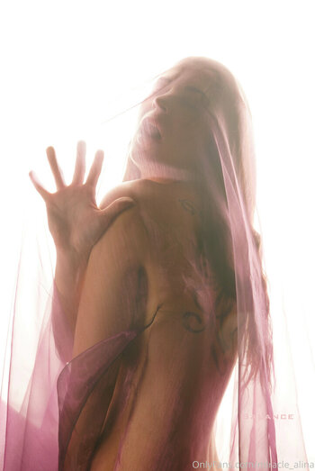 malinkasv Fuites Nues Photo 10