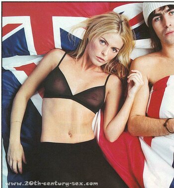 Patsy Kensit / patsykensit Fuites Nues Photo 36