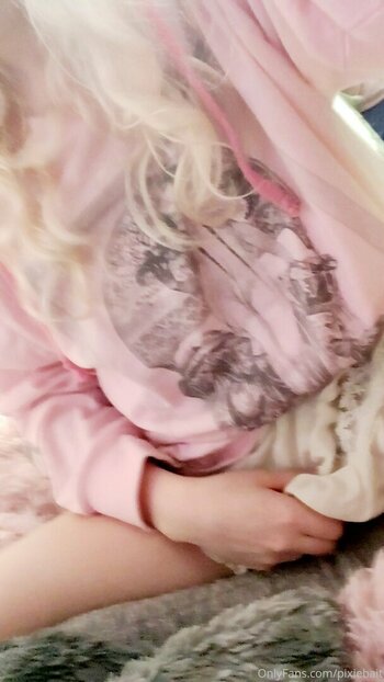 pixiebait Fuites Nues Photo 41