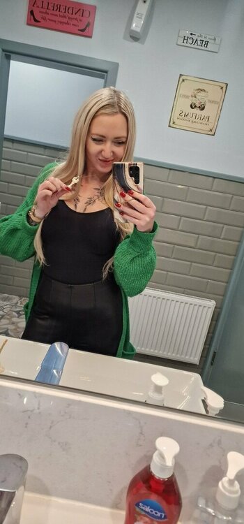 Polepixiee / polepixee / polepixieevip Fuites Nues OnlyFans Photo 6