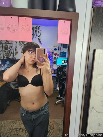 s3raphim Fuites Nues Photo 29
