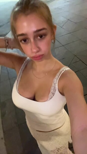 sofyaplotnikova / https: / xsofya_x Fuites Nues Photo 17