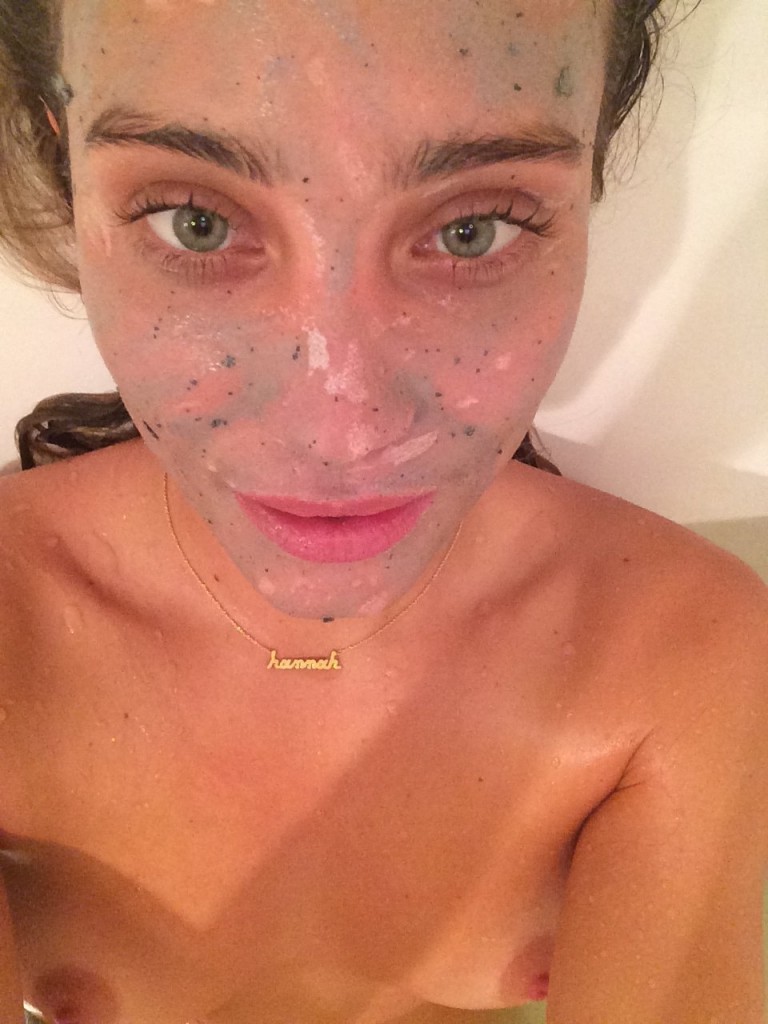 Hannah Davis Nue 04