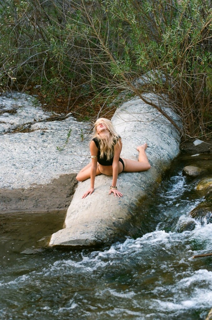 Darth Heather Torse Nu 06