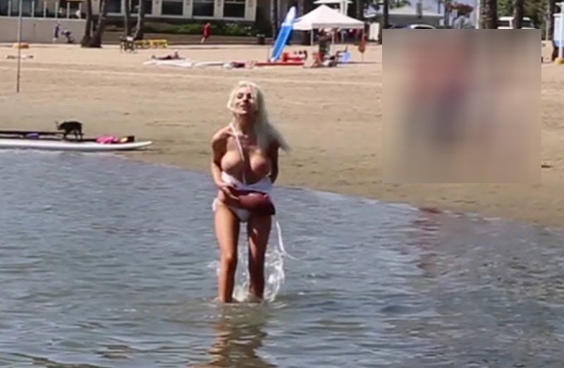 Courtney Stodden Torse Nu 03