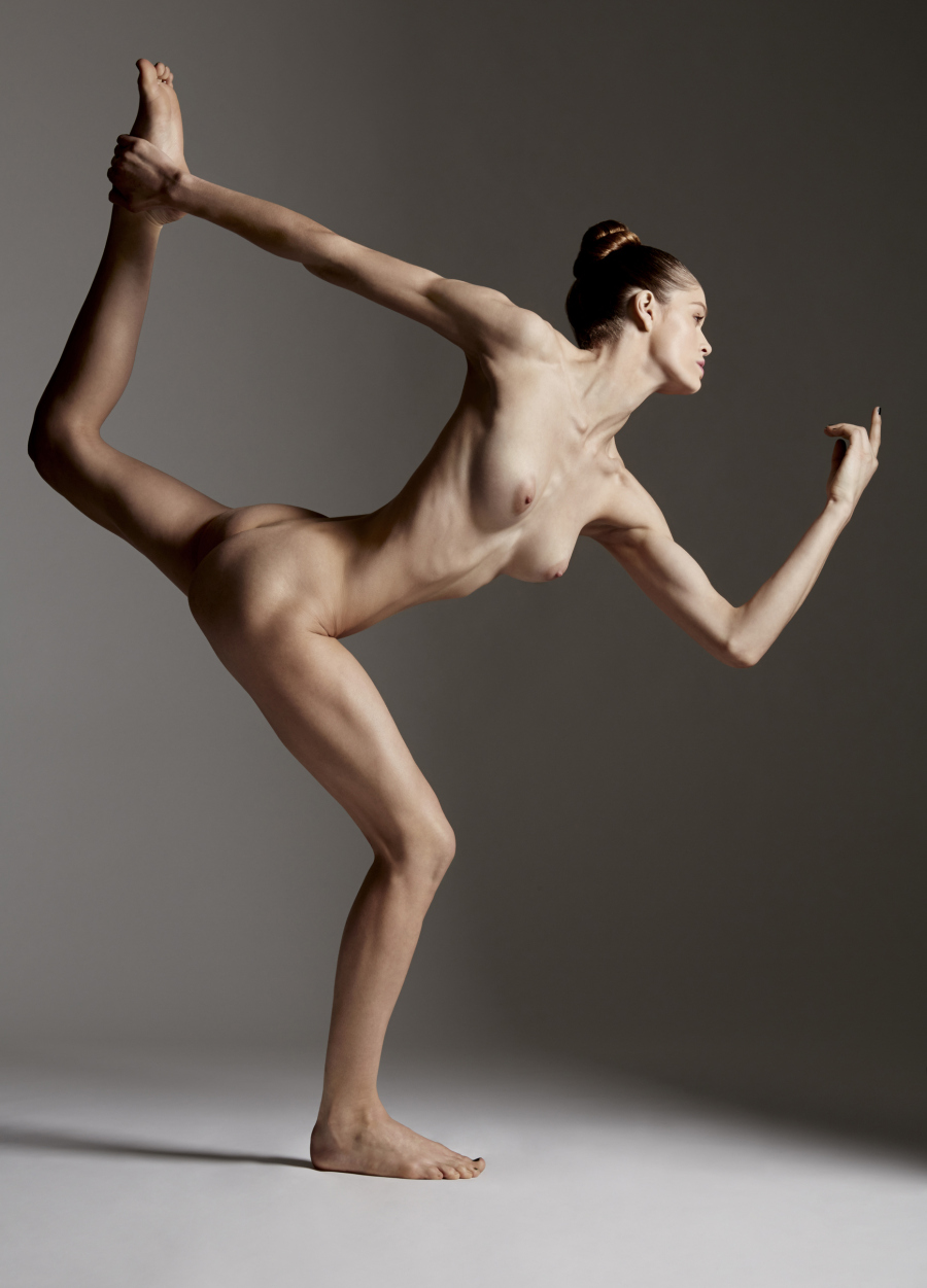Rebekah-Underhill-Naked-6