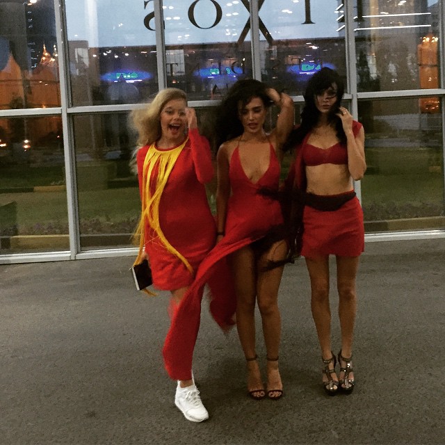 Olga-Seryabkina-Cleavage-4