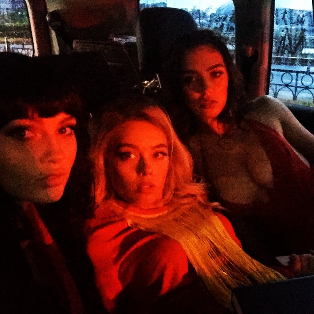 Olga-Seryabkina-Cleavage-5