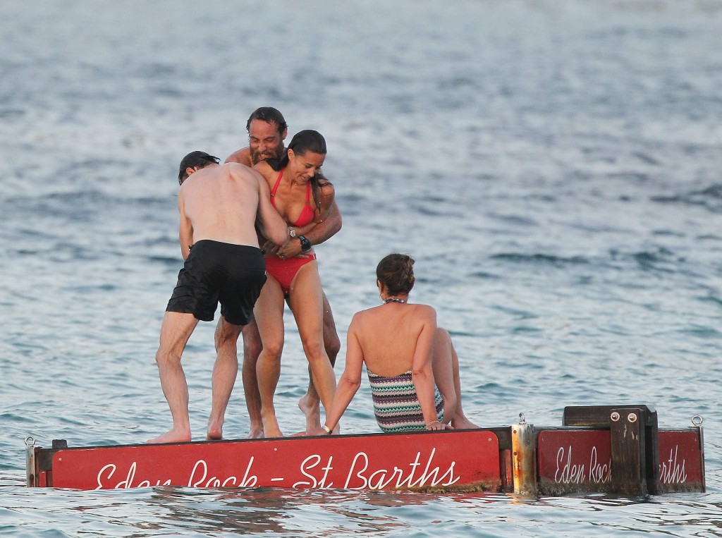 Pippa Middleton Bikini 40