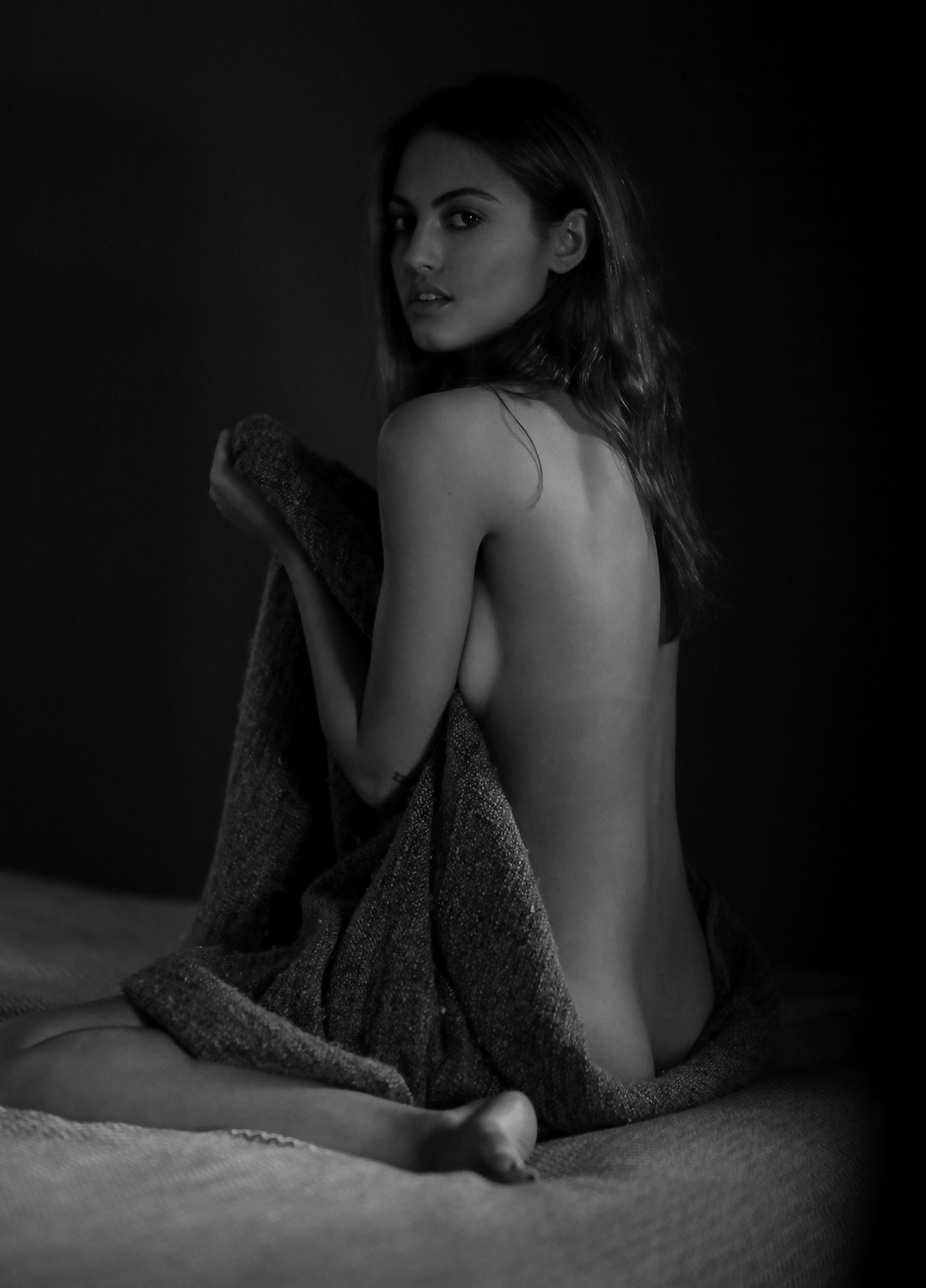 Trew-Mullen-Nude-12
